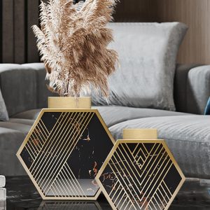 Bình cắm hoa hình lục giác gốm sứ CD819