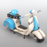Mô hình xe vespa cổ trang trí CD215