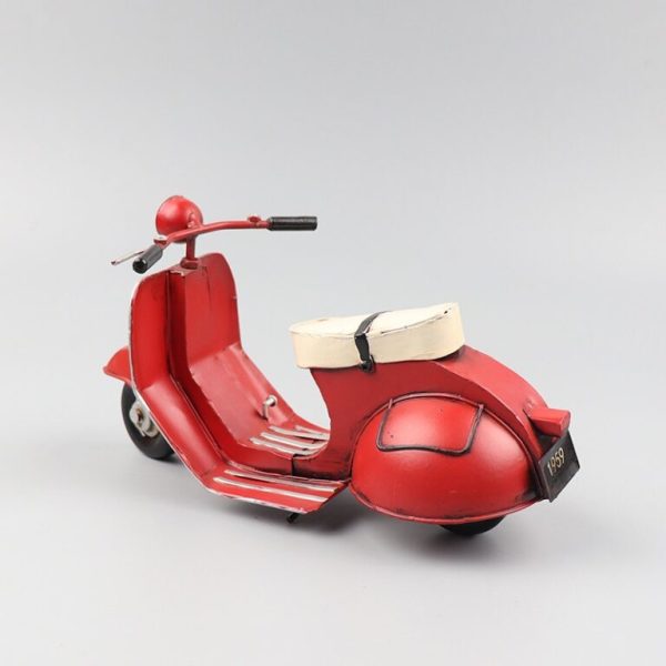 Mô hình xe vespa cổ điển CD240