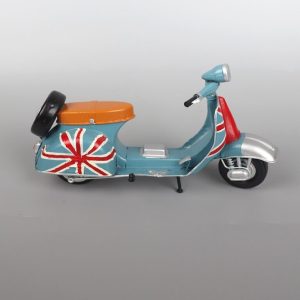 Xe mô hình vespa thiết kế theo lối vintage CD214