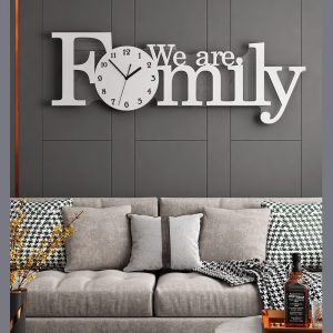 Đồng hồ treo tường Family sang trọng CD601