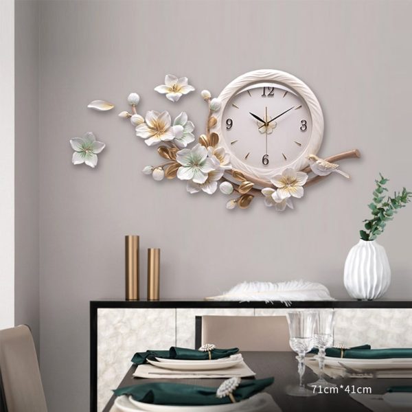 Đồng hồ treo tường hoa mai sang trọng CD596