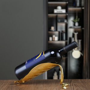 Giá để rượu độc đáo hình chiếc lá