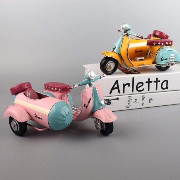 Đồ decor vintage vespa ba bánh