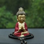 Tượng Quan Âm Bồ Tát để xe hơi CD505