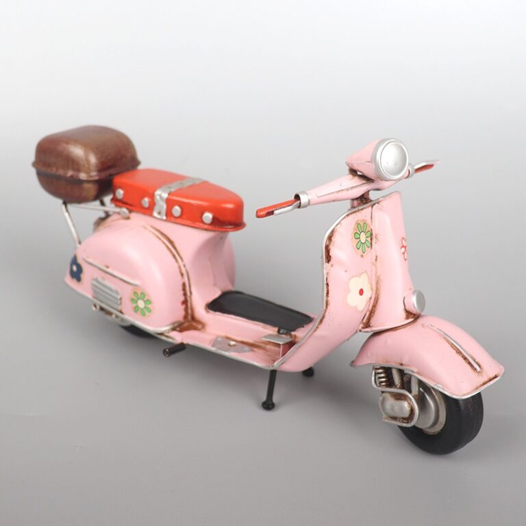 Mô hình xe vespa cổ CD241