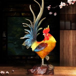 Tượng gà trống mang lại sự may mắn
