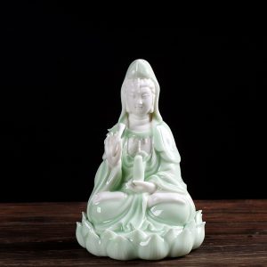 Tượng Quan Âm cầm bình cam lộ CD485