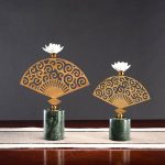 Quạt hoa văn phong cách cổ điển