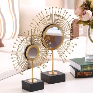 Gương mặt trời trang trí