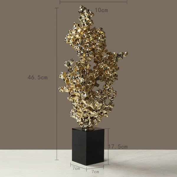 Decor phòng khách mô hình núi dát vàng sang trọng CD409