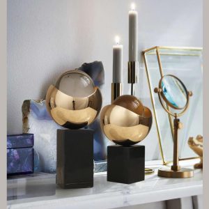 Quả cầu pha lê trong suốt để kệ tivi