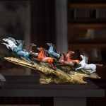 Tượng bát mã phi thiên