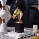 Decor phòng khách mô hình đầu ngựa CD441