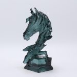 Tượng decor đầu ngựa trong suốt