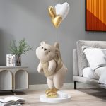 Tượng decor gấu béo để sàn phòng khách