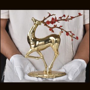 Hươu hoa anh đào mạ vàng được yêu thích CD393