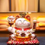 Mèo cute để cửa hàng