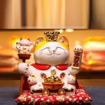 Mèo cute để cửa hàng