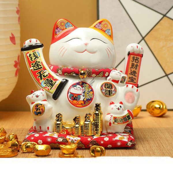 Mèo may mắn Nhật Bản