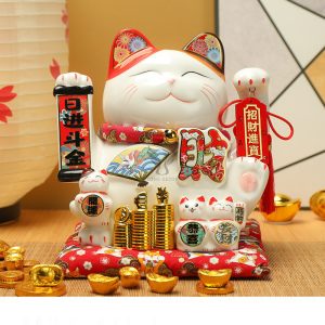 Mèo thần tài vẫy tay