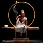Mua thác khói trầm hương ở Hà Nội