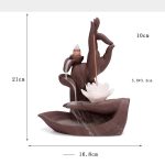 Thác khói trầm hương bàn tay Phật