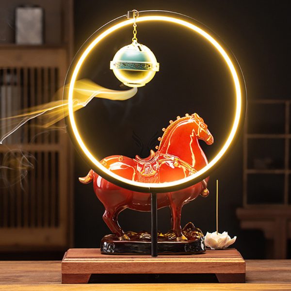 Thác khói trầm hương bằng đồng