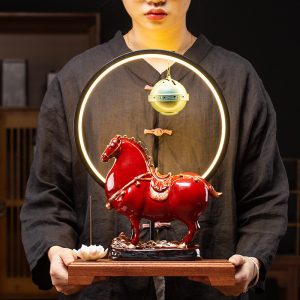 Thác khói trầm hương bằng đồng
