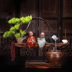 Thác khói trầm hương mẫu chú tiểu