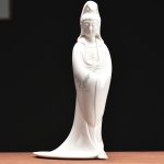 Thác khói trầm huơng quan âm