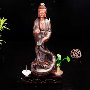Thác khói trầm hương tượng Quan Âm