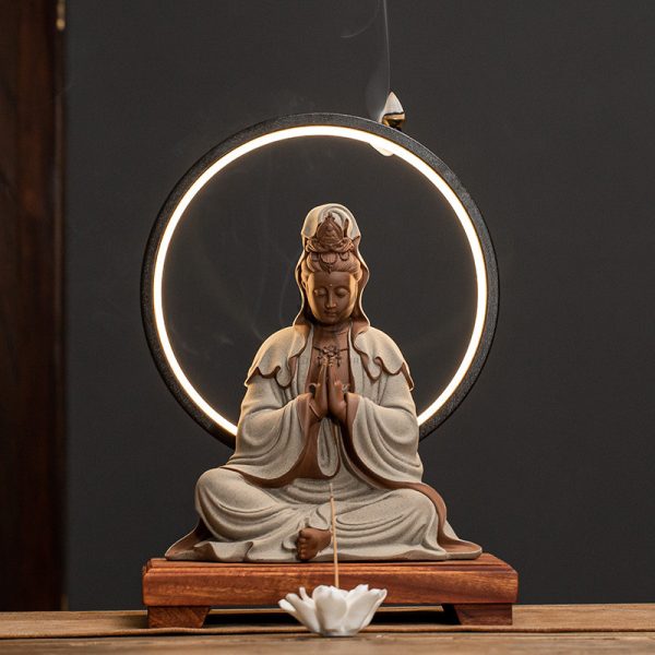 Thác khói trầm hương Quan Âm đẹp