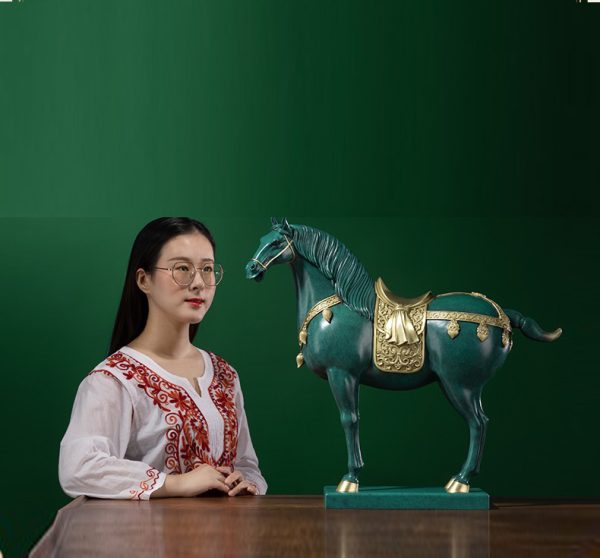 Tượng ngựa chiến cao cấp