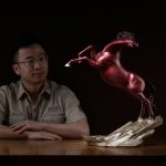 Tượng ngựa chiến đỏ