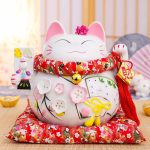 Trưng mèo thần tài thu hút tài lộc