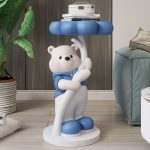 Mô hình gấu ôm cỏ 4 lá trang trí