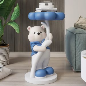 Mô hình gấu ôm cỏ 4 lá trang trí