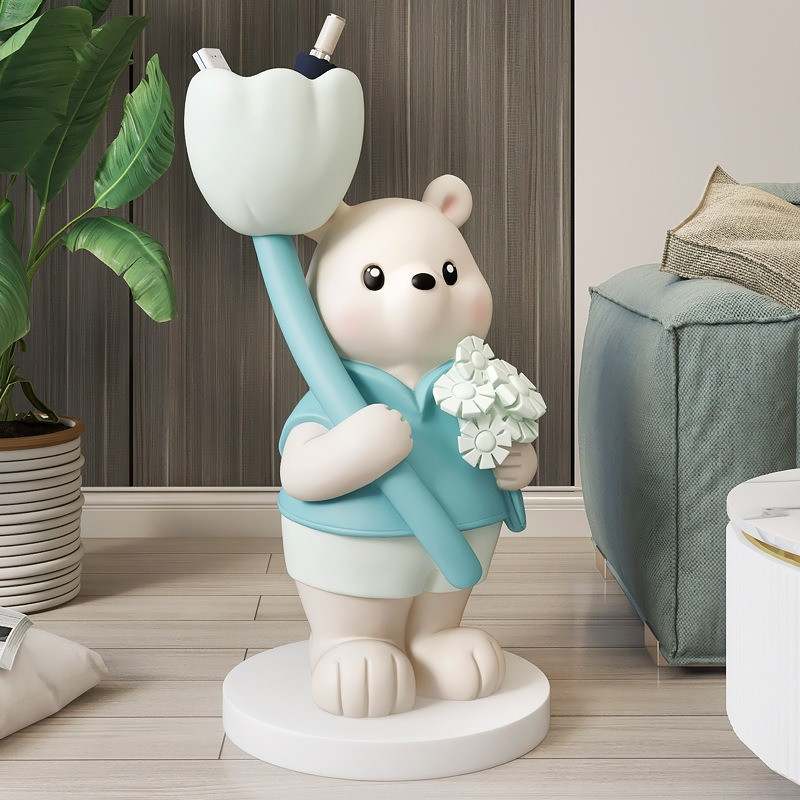 Tượng gấu ôm hoa decor