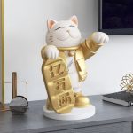 Tượng mèo may mắn dùng làm quà tặng