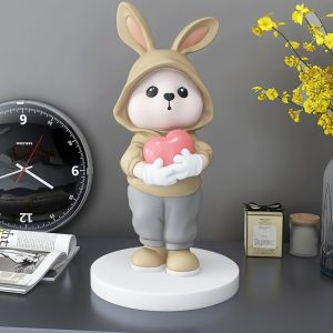 Tượng thỏ ôm trái tim hồng
