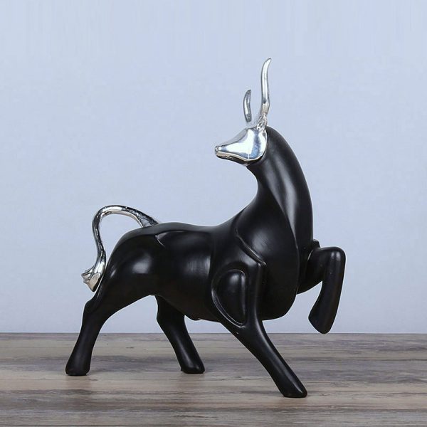 Tượng bò tót Red Bull CD3181