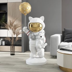 Tượng cậu bé phi hành gia ôm gấu CD1446