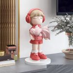 Tượng cô gái ôm con cá CD1450
