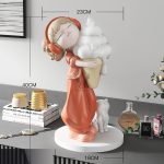 Tượng cô gái ôm kem trang trí CD1440