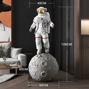 Tượng phi hành gia trên mặt trăng CD1492