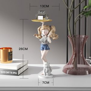 Tượng cô gái bưng khay để bàn