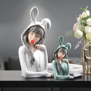 Tượng cô gái kẹo ngọt