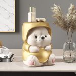 Tượng gấu béo bày kệ tủ