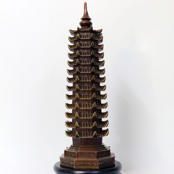 Tượng tháp bằng đồng